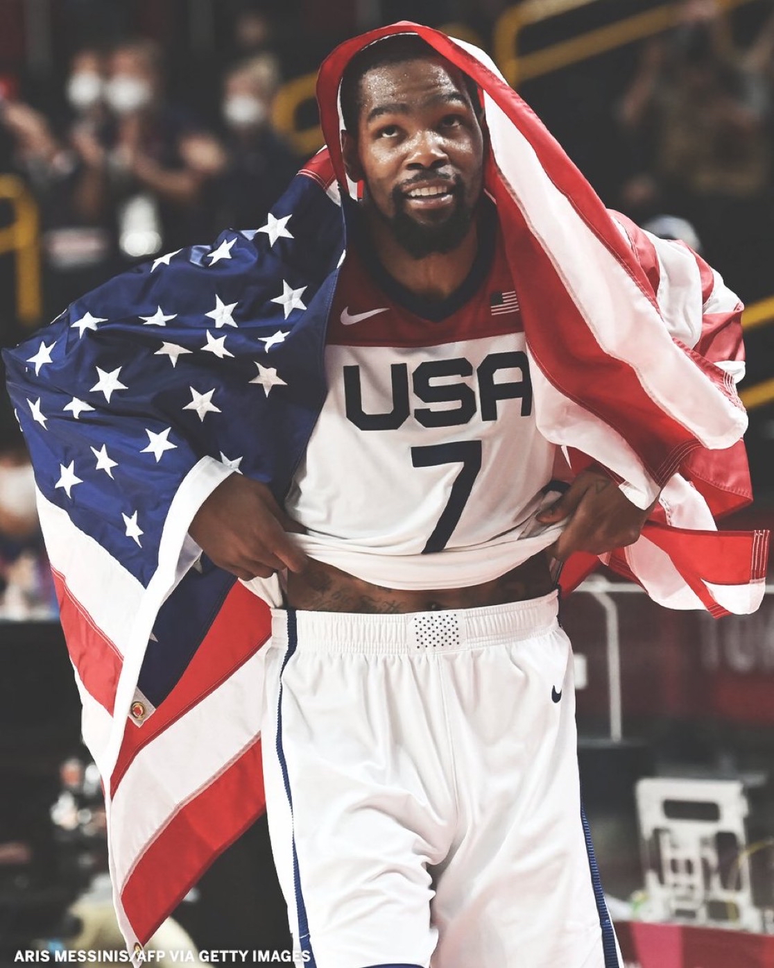 包含杜兰特迎来五赛季高光表现，篮网球迷沸腾！的词条